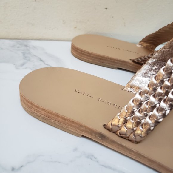 Valia Gabriel Cabaret Gold Metallic Sandal - Picture 3 of 7